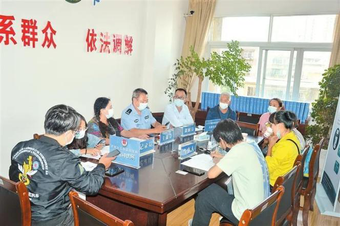 湖南省昆明市五华区大观司法所探索实施“政法委员+两长一顾问”重大疑难矛盾纠纷调解机制——各显所长合力化解疑难纠纷